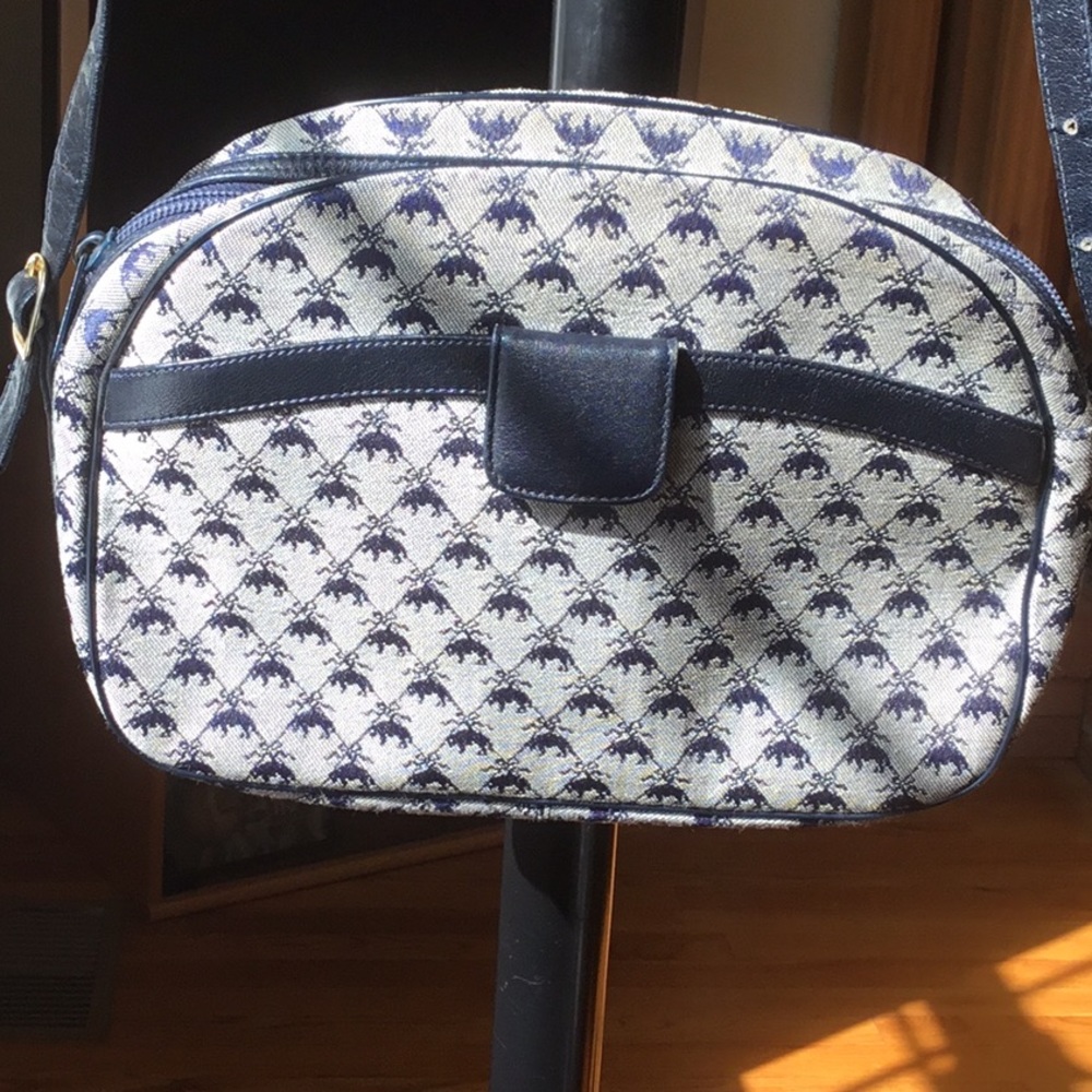 brooks brothers purse (GUC)